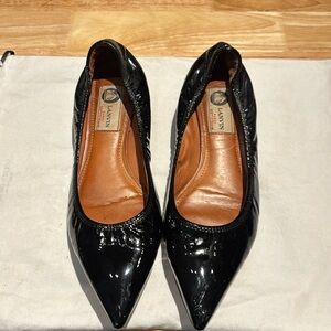Lanvin black patent leather pointy flats.